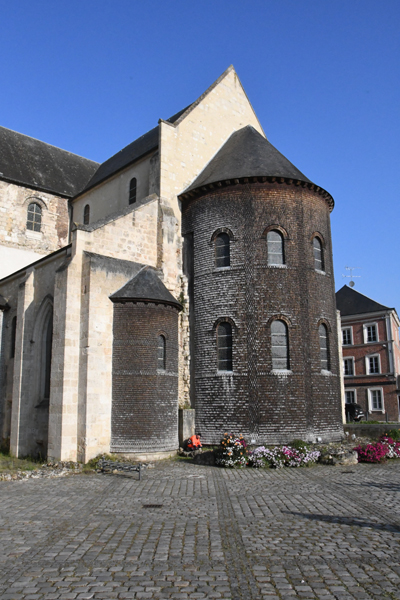 L'abbatiale Notre-Dame de Bernay, une des premières expressions de l'art roman en Normandie. (Photo Rodolphe Corbin © Patrimoine Normand)