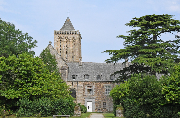 Abbaye de la Lucerne d'Outremer - Pierres et jardins