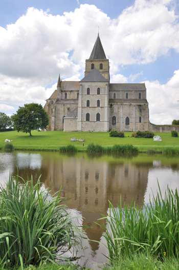 Abbatiale Saint-Vigor à Cerisy-la-Forêt, fondée par Robert, achevée par son fils Guillaume. (Photo Rodolphe Corbin © Patrimoine Normand)