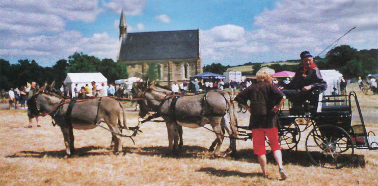 Banneville-sur-Ajon : la chapelle St-Clair - La fête St-Clair et l'âne en fête