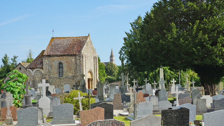 Briouze – La chapelle Saint-Gervais, à la limite du marais du Grand-Hazé