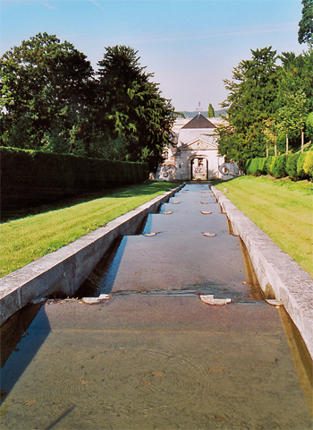 Château de Bizy. Départ de la cascade jusqu’au pédiluve. (Photo Alexandre Vernon © Patrimoine Normand)