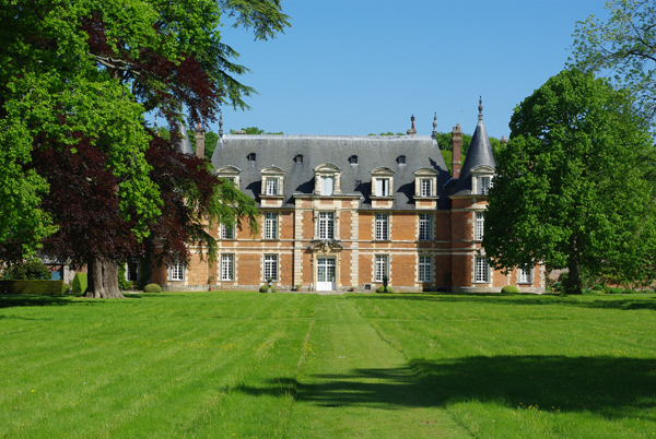 Le château de Miromesnil. Guy de Maupassant y naquit le 5 août 1850 (© Stéphane William Gondoin).