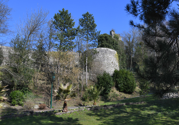 Le château médiéval de Lillebonne