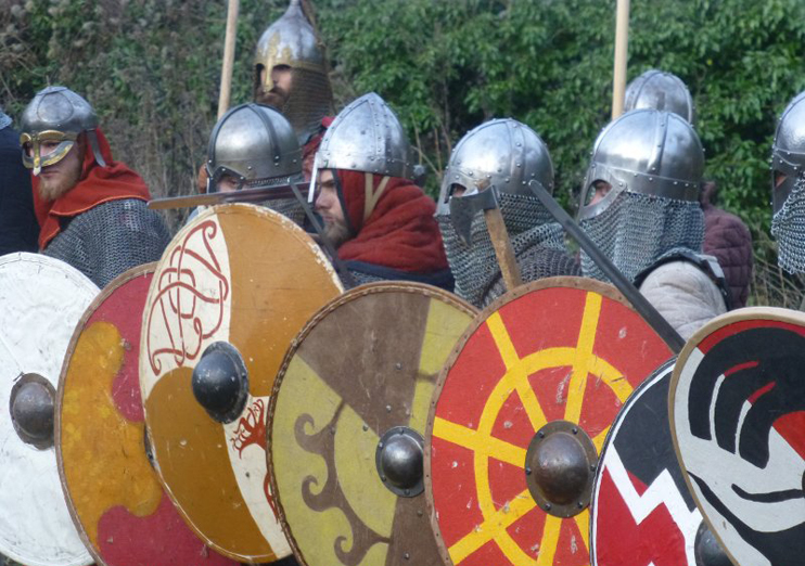 À l'assaut - Reconstitution à Château-sur-Epte (© Didier Faure).