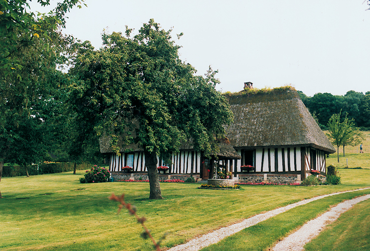 Sous le chaume : l’âme de la Normandie