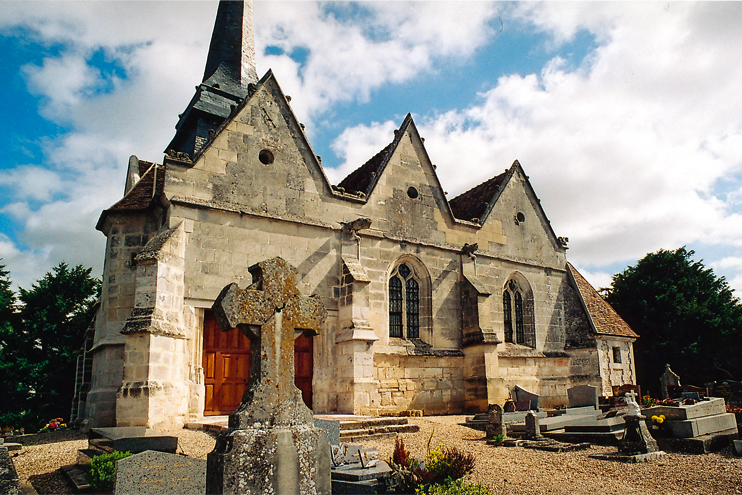 Crosville-la-Vieille : l’église en rénovation