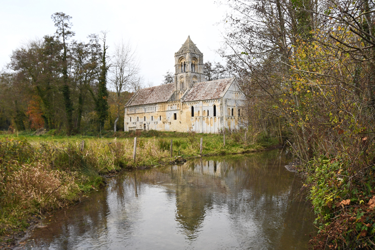 La vieille église de Thaon