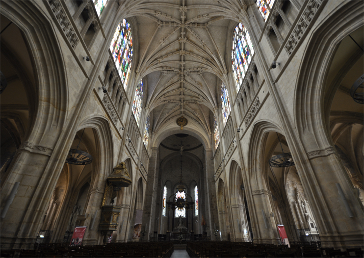 Église Notre-Dame d'Alençon où Thérèse fut baptisée. (Photo Rodolphe Corbin © Patrimoine Normand)