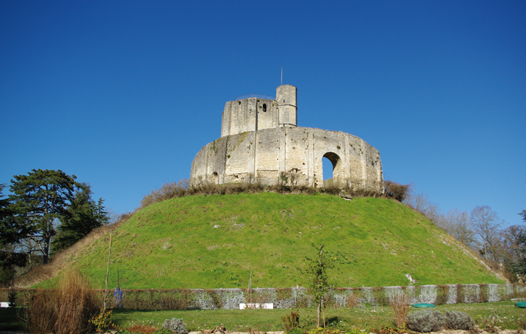 La motte castrale de Gisors. (© Stéphane William Gondoin)