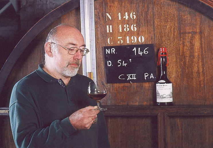 Le maître de chai : l’artiste aux assemblages. (Photo château du Breuil.)