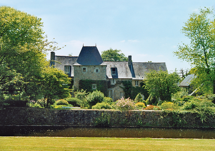 Les jardins du manoir d'Argences à Saussey