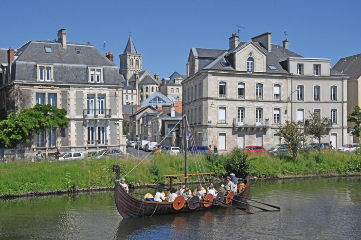 Les Vikings débarquent à Caen ! Rendez-vous du 16 au 25 septembre au Parc des Expositions de Caen. (­­Photo Rodolphe Corbin © Patrimoine Normand)