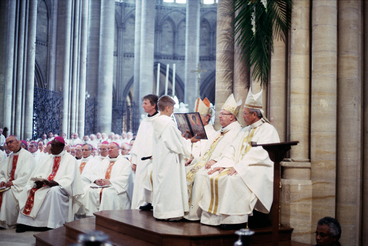 Coutances : une ordination épiscopale dans la tradition chrétienne