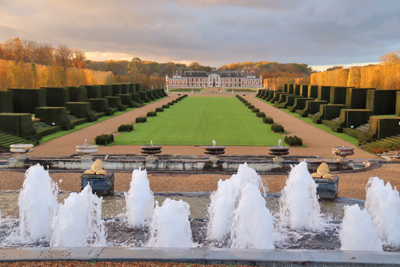 En ressuscitant le parc du Champ-de-Bataille, Jacques Garcia a remporté son pari de rendre au domaine son faste et sa grandeur. (© Virginie Michelland)