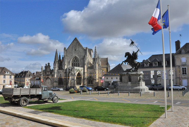 Place Guillaume-le-Conquérant à Falaise