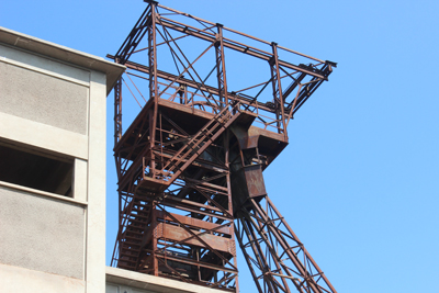 Le chevalement de Saint-Clair-de-Halouze. (© Fondation du Patrimoine)