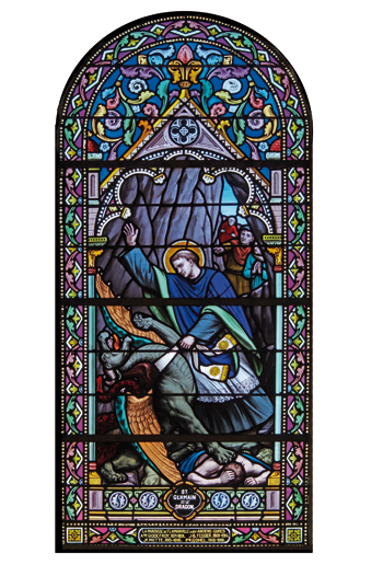 Saint Germain terrassant le dragon. Vitrail de l’église de Flamanville (© Stéphane William Gondoin)