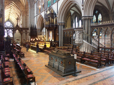 Gisant et tombeau de Jean sans Terre, dans la cathédrale de Worcester. (© Par Mattana - Travail personnel - Domaine public – Wikimedia commons)