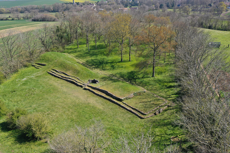 Tumulus de Colombiers-sur-Seulles : le plus vieux monument de Normandie